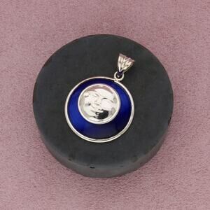 sterling silver vintage blue cats eye celestial moon pendant